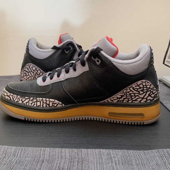 Jordan Fusion 3 ‘Black Cement’ Men’s Size 9 - Picture 4 of 5